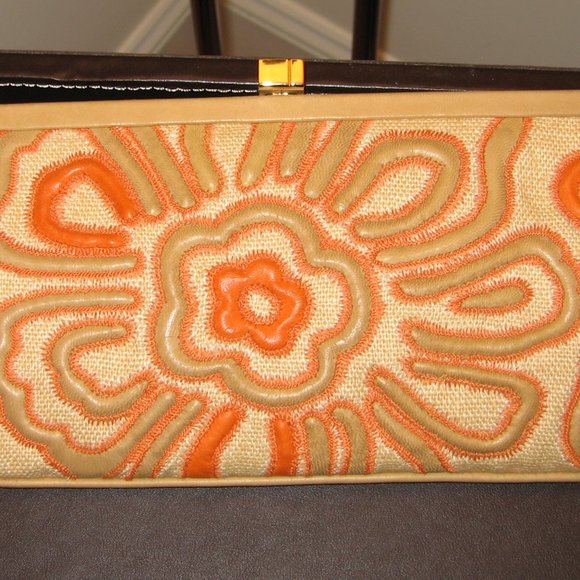 LAMBERSTON TRUEX-TAN & ORANGE LEATHER FLOWER MOTIF - Picture 1 of 6